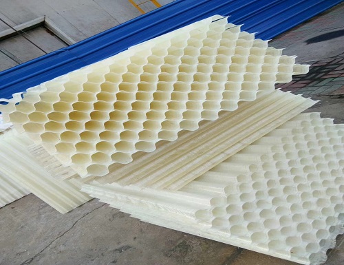 б�������ڏUˮ̎���������P��Ҫ��һ����